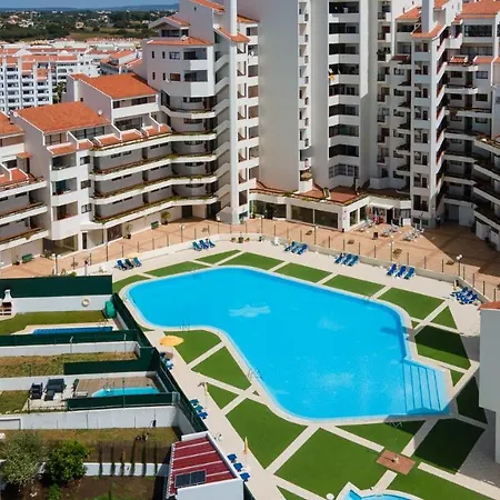 Apartment Vila Magna Oasis W/ Pool By Lovelystay